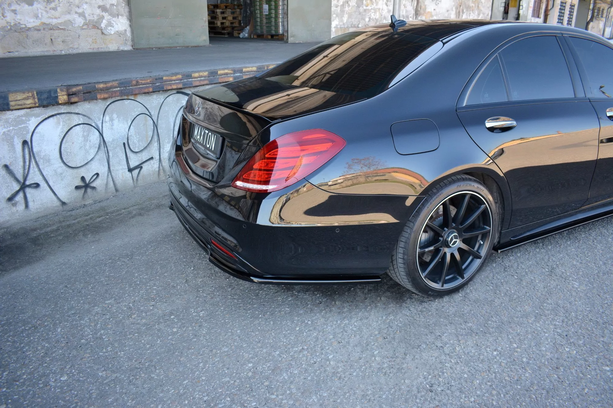 Mittlerer Diffusor Heck Ansatz Passend Für Passend Für Mercedes S-KLASSE AMG-LINE W222 Schwarz Hochglanz Schwarz Hochglanz