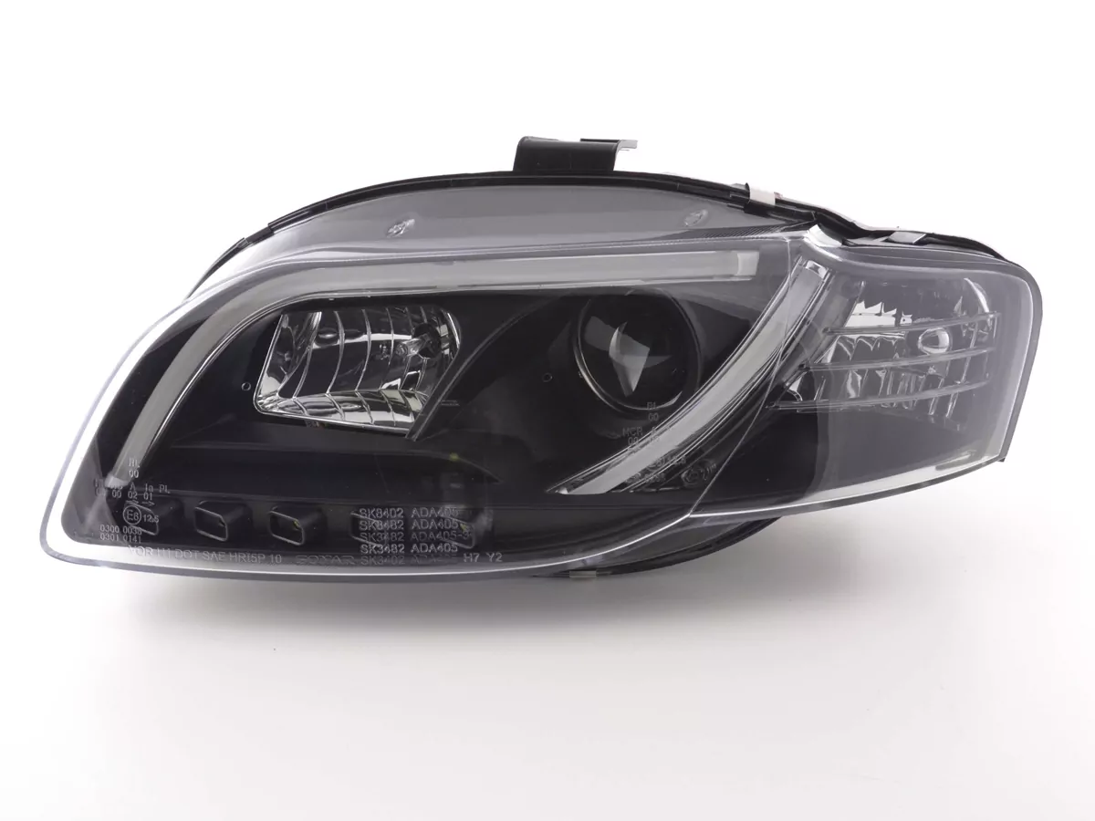 Scheinwerfer Set Daylight LED Tagfahrlicht Audi A4 Typ 8E  05-07 schwarz