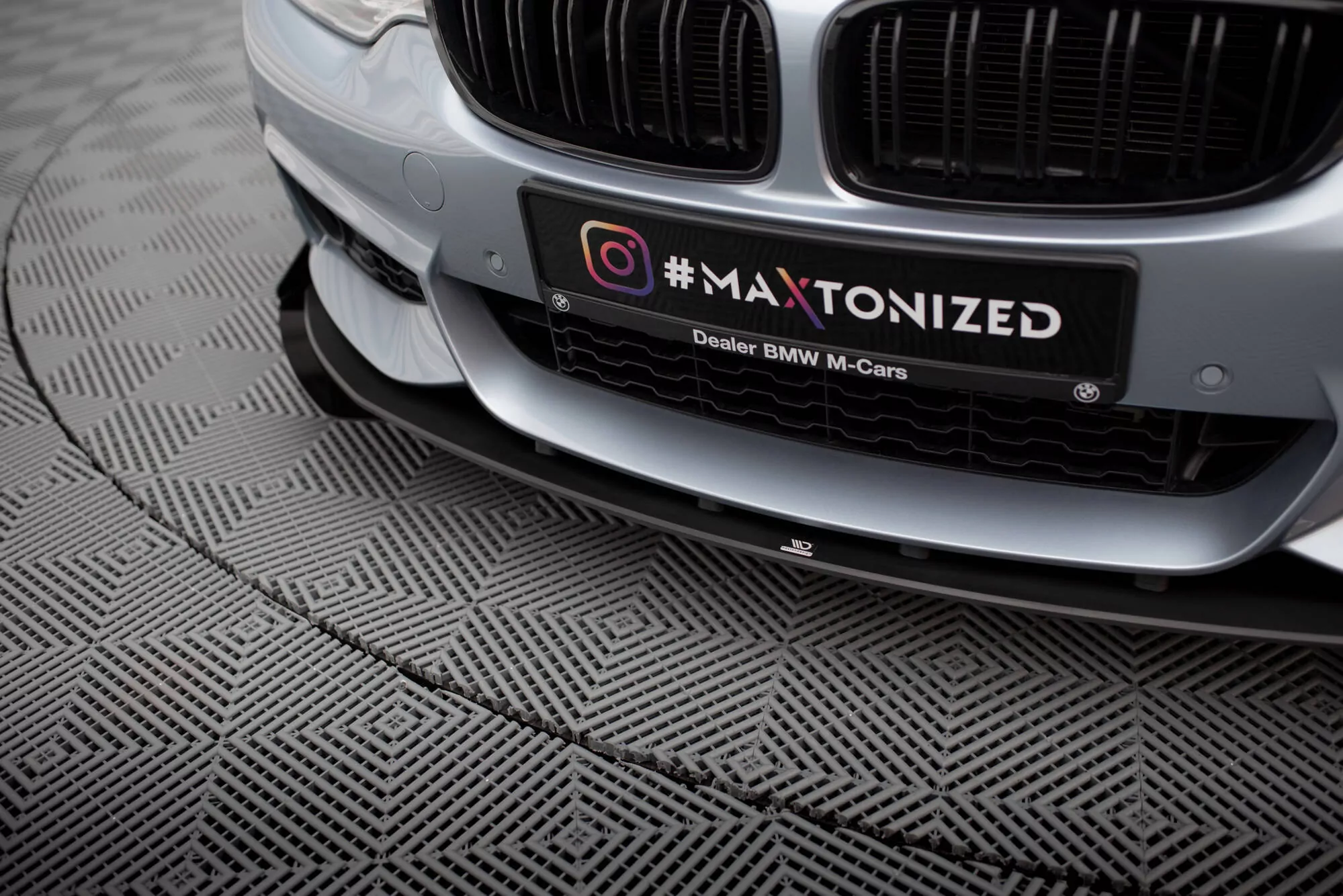 Street Pro Front Ansatz Für +Flaps Für + Flaps BMW 4er Coupe / Gran Coupe / Cabrio M-Paket F32 / F36 / F33  Schwarz Hochglanz