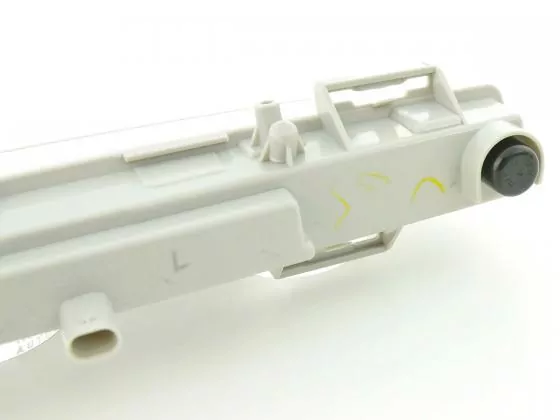 Verschleißteile Scheinwerfer links Mercedes-Benz E-Klasse (212) Bj. 10-, chrom