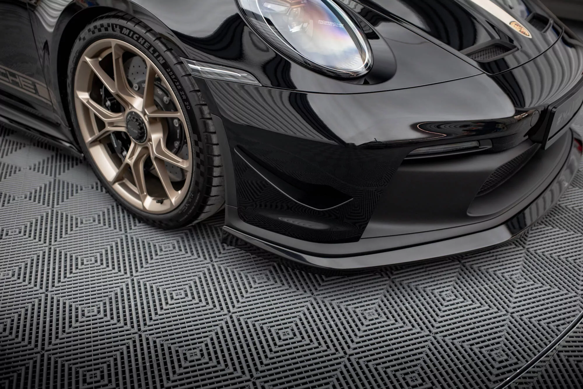 StoĂźstangenflĂĽgel Vorne (Canards) Porsche 911 992 GT3