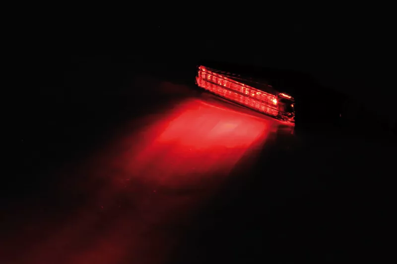 SHIN YO LED Rück-, Bremslicht, Blinker Einheit FINELINE, getöntes Glas E-geprüft