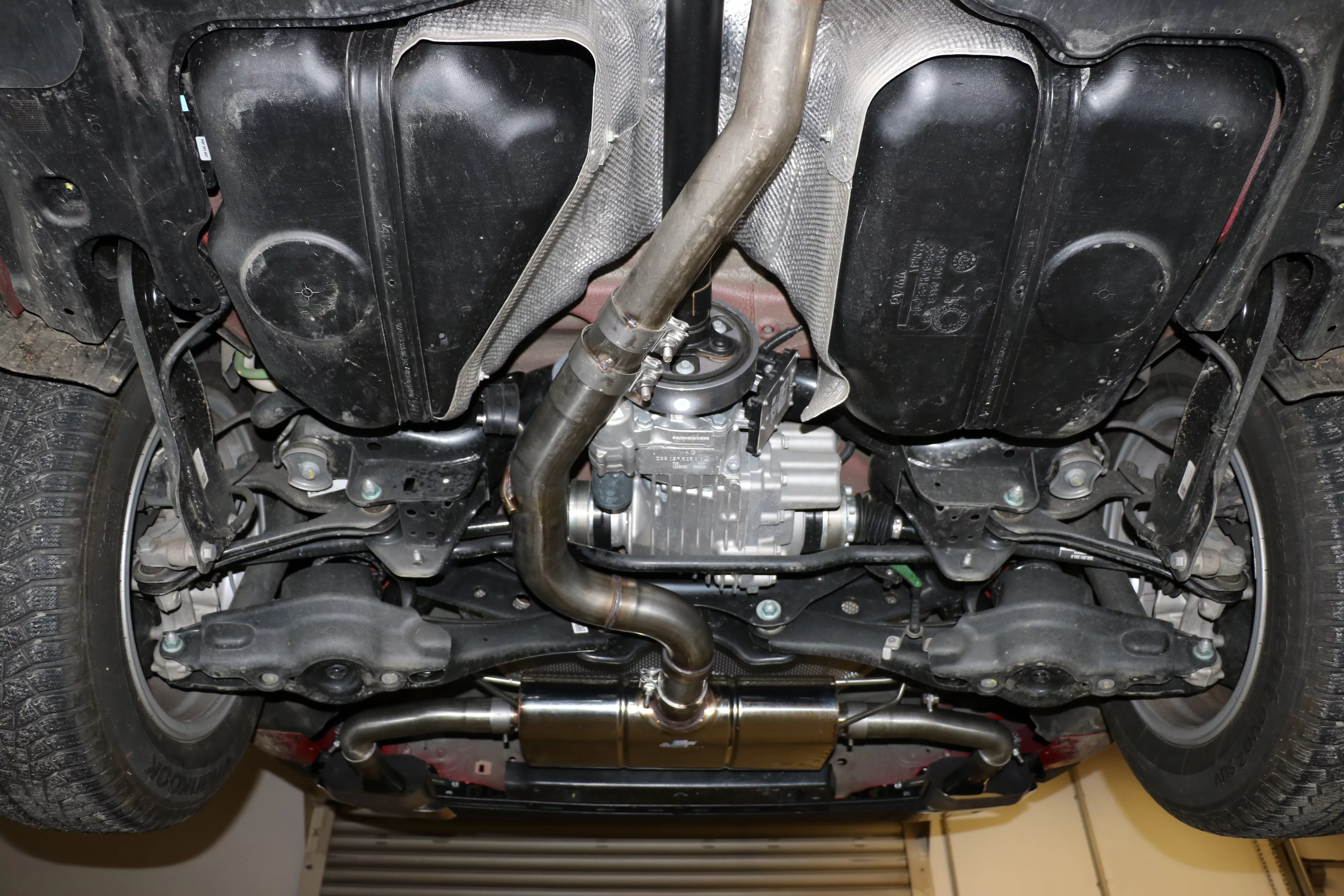 Skoda Kodiaq 4x4 mit RS-Optik  Endschalldämpfer Ausgang rechts/links