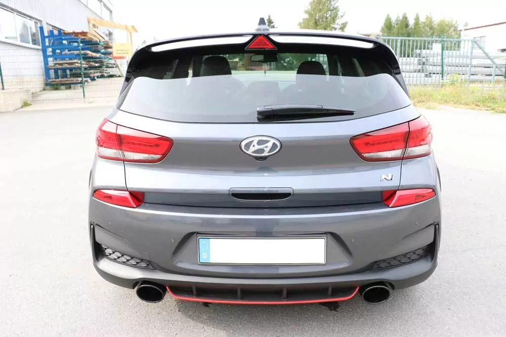 Mercedes CLA - C117/ X117 - originale Endrohre Endschalldämpfer quer Ausgang rechts/links - Für Modelle mit originalen Standard Endrohren - diese können einfach verschraubt werden