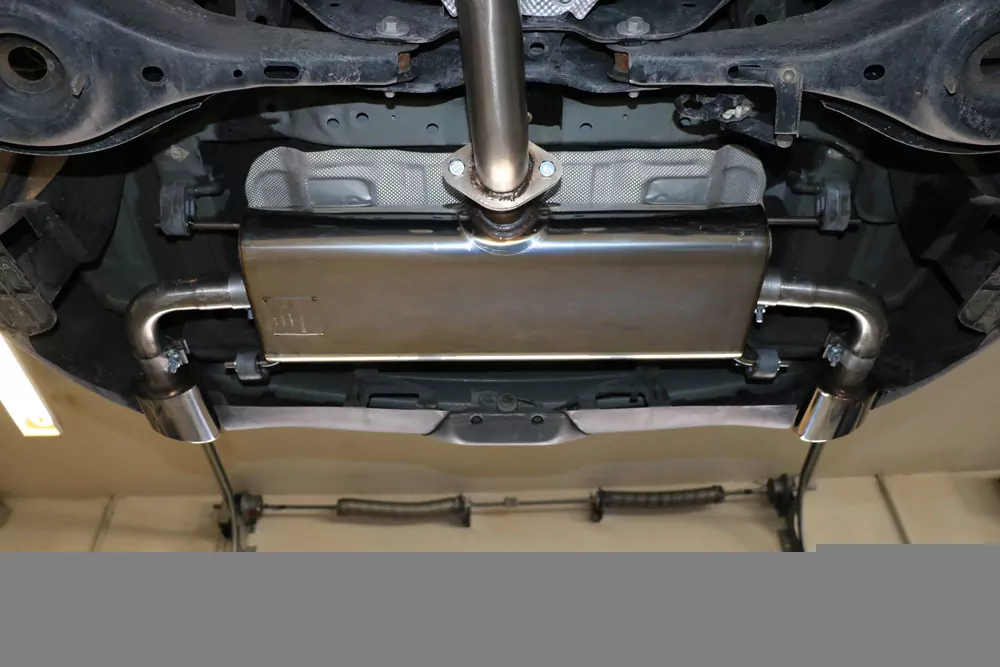 Mazda 3 - BM - Stufenheck  Endschalldämpfer quer rechts/links - 115x85 Typ 38 rechts/links