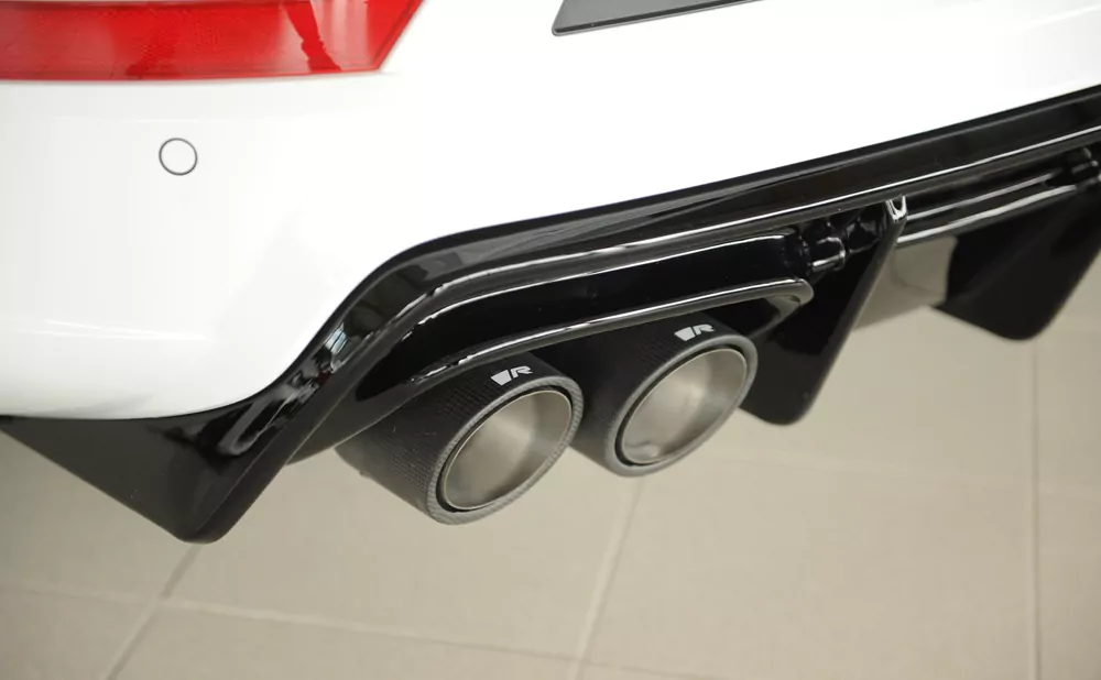Rieger Heckeinsatz glanz schwarz für Seat Ateca Cupra (5FP)  08.20- (ab Facelift)