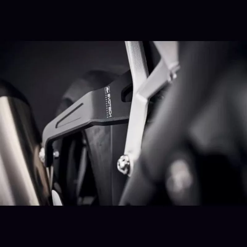 Evotech Auspuffhalter Triumph Speed Triple 1200 RS | RR | RX