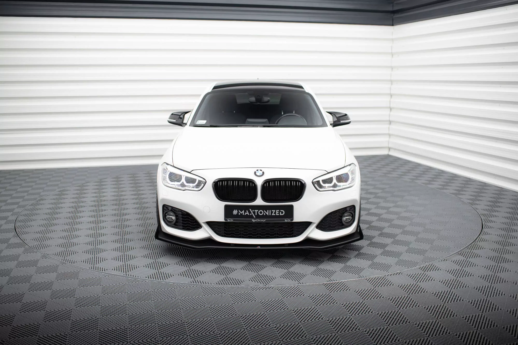 Robuste Racing Front Ansatz V.3 Für Passend +Flaps Für BMW 1er F20 M-Paket Facelift / M140i  Schwarz Hochglanz