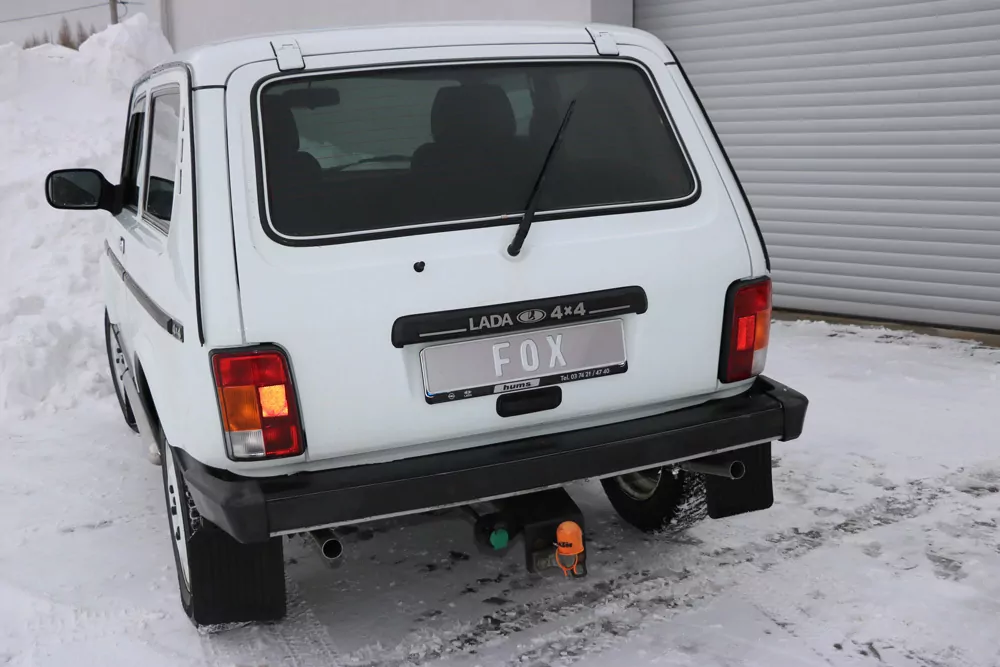 Lada Niva 4x4  Endschalldämpfer quer Ausgang rechts/links - 1x45 Typ 10 rechts/links