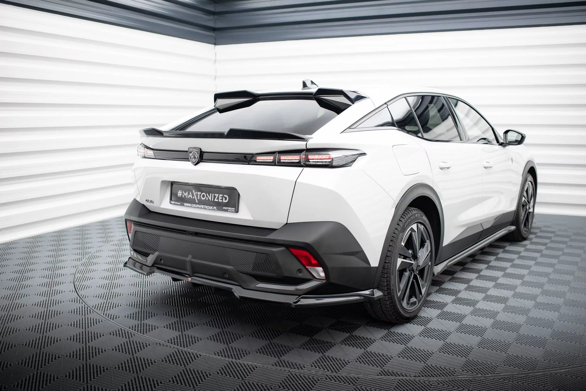 HĂ¶her Spoiler CAP Für 3D Peugeot 408 Mk1 Schwarz Hochglanz