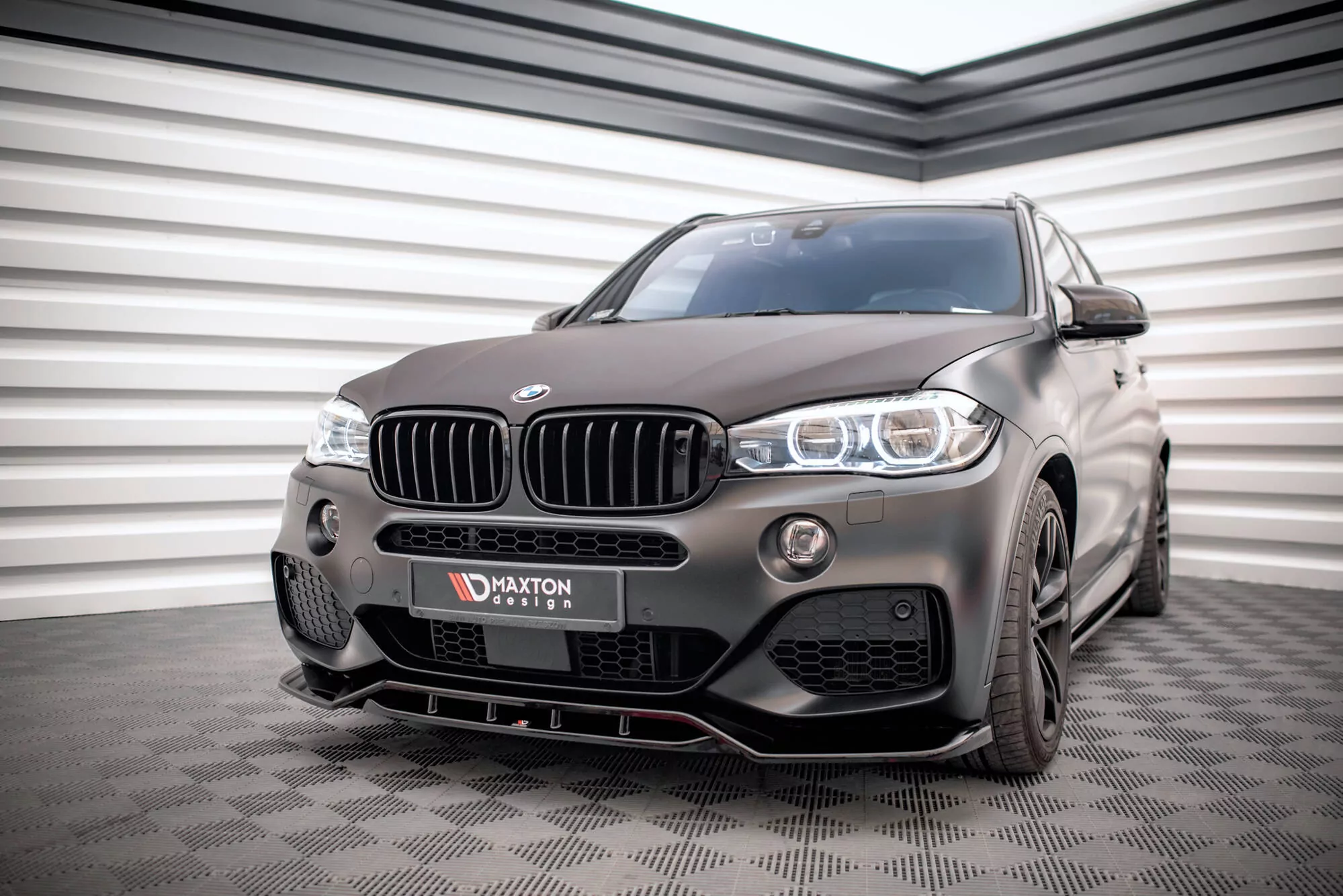 Front Ansatz V.2 Für BMW X5 M-Paket F15 Schwarz Hochglanz