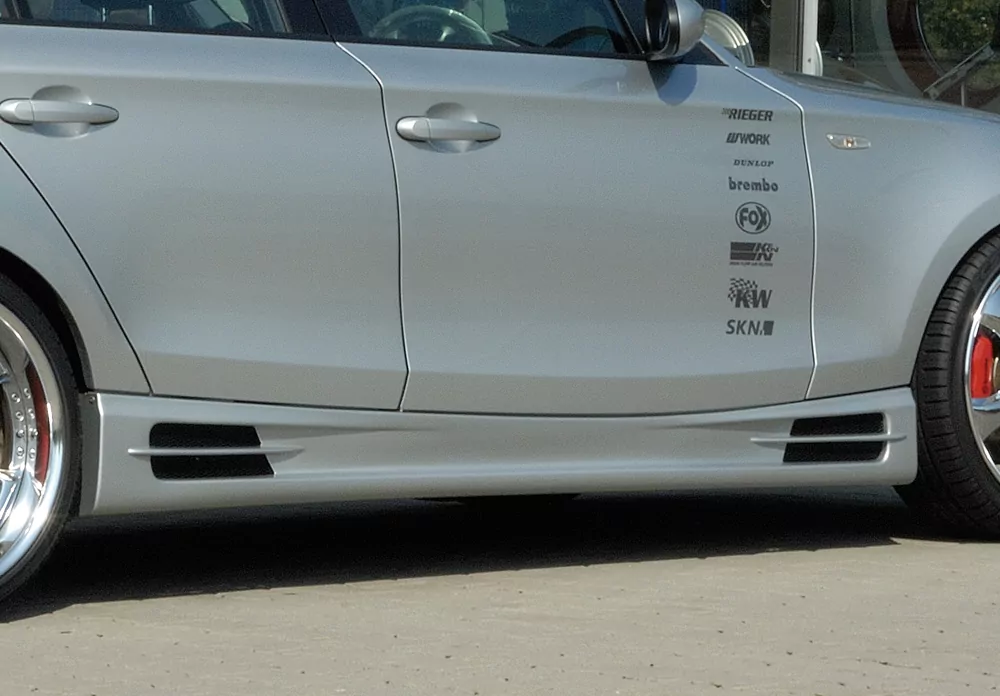 Rieger Seitenschweller rechts  matt schwarz für BMW 1er E87  (187 / 1K2/1K4)  04.07-08.11 (ab Facelift)