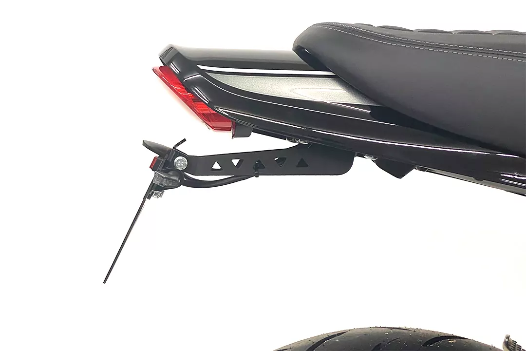 alpha Technik Kennzeichenhalter für Kawasaki Z900RS Cafe, Typ ZR900C / ZR900K, ab Modelljahr 2018-