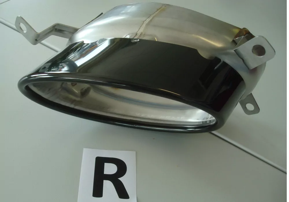 Endrohrblende rechts, schwarz, 185x120mm oval für Audi A4 (B8/B81) Lim. 01.12- (ab Facelift)