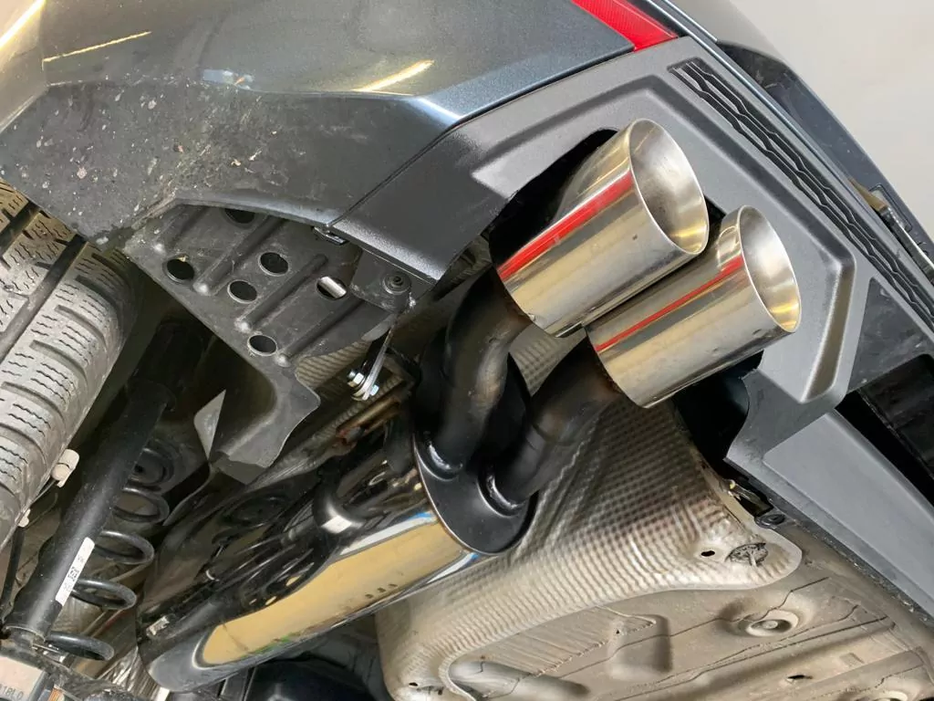 Opel Astra J Sports Tourer 1,4l  Endschalldämpfer quer Ausgang rechts/links - 115x85 Typ 32 rechts/links