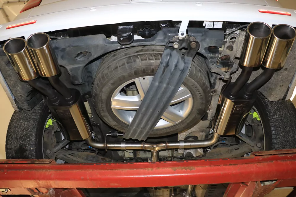 VW Bus T5/ T6  Endschalldämpfer Ausgang rechts/links - 2x115x85 Typ 32 rechts/links