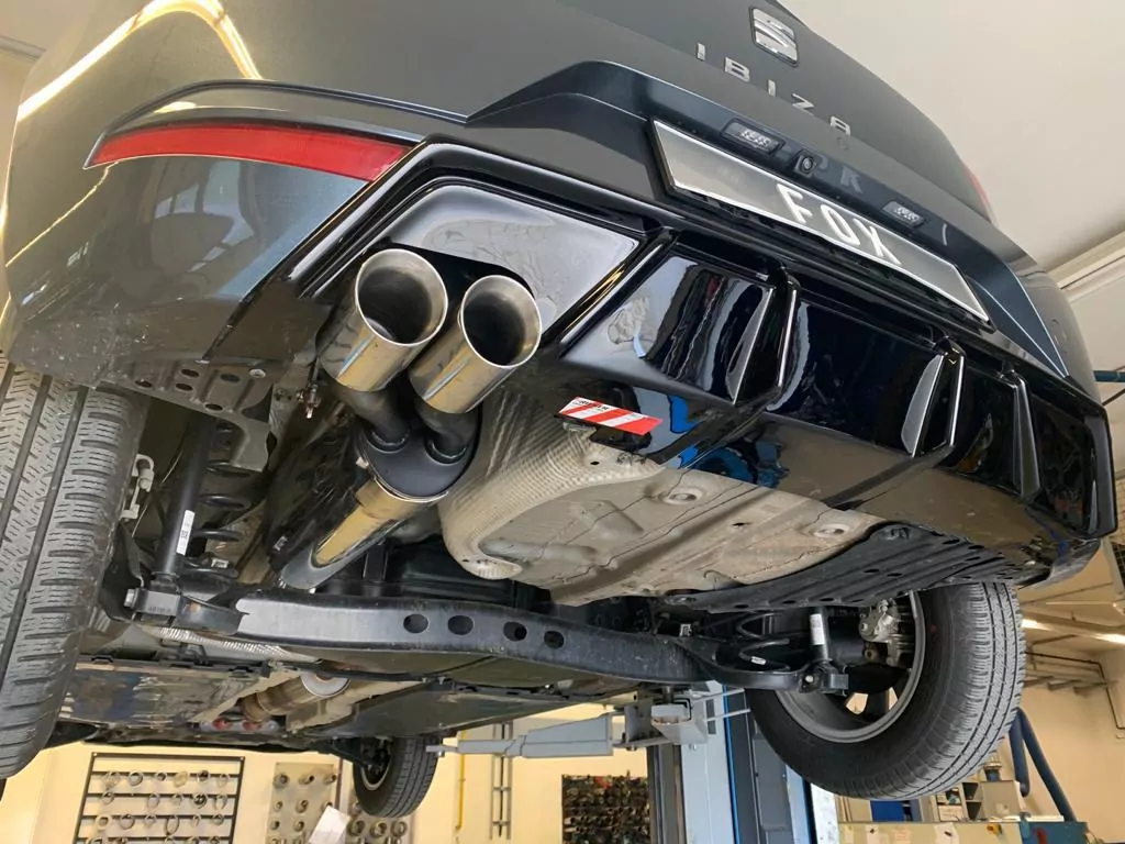 Opel Astra J Sports Tourer 1,4l  Endschalldämpfer quer Ausgang rechts/links - 115x85 Typ 32 rechts/links