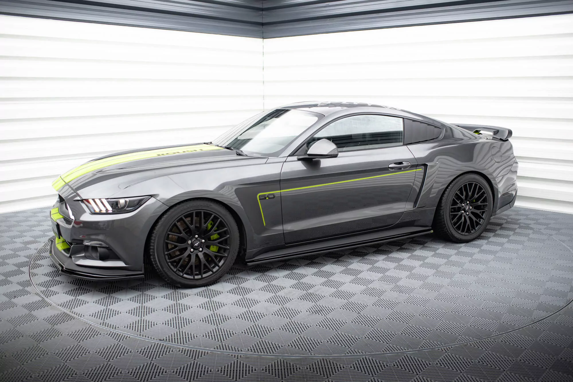 Seitenschweller Ansatz Passend Für Passend Für FORD MUSTANG MK6 GT Schwarz Hochglanz Schwarz Hochglanz