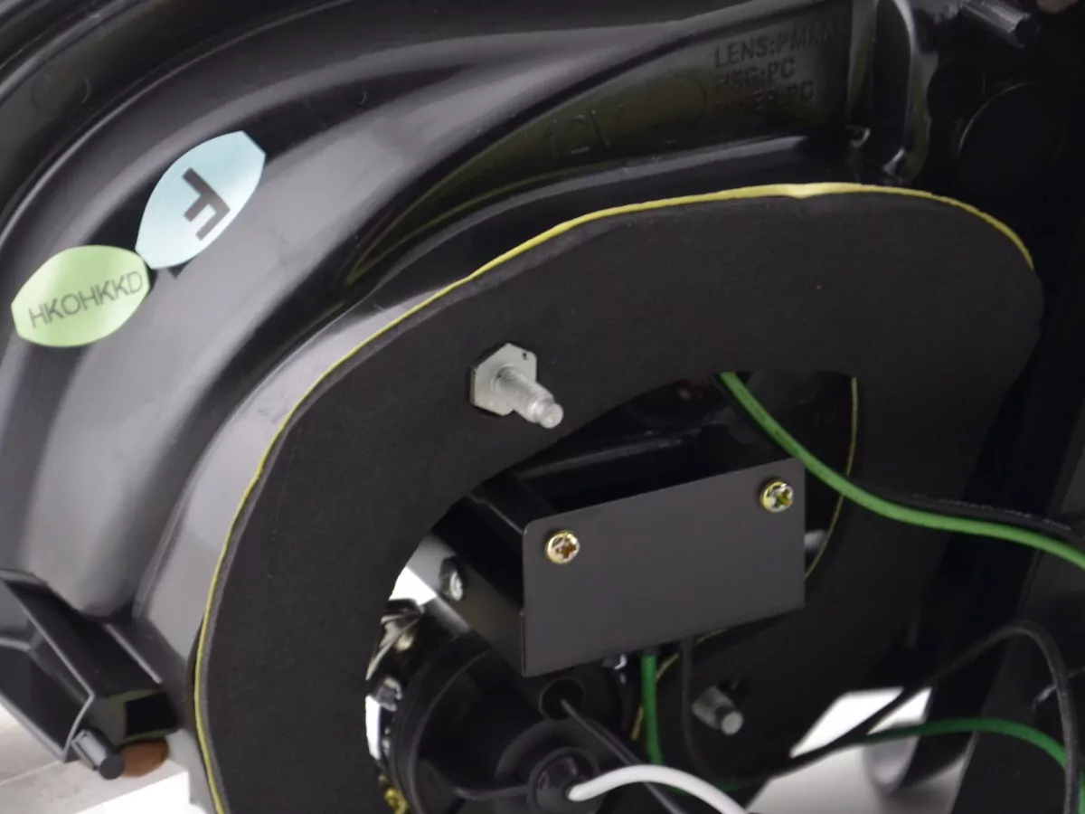 LED Rückleuchten Set VW Golf 6 Typ 1K Bj. 2008-2012 schwarz mit Led Blinker für Rechtslenker