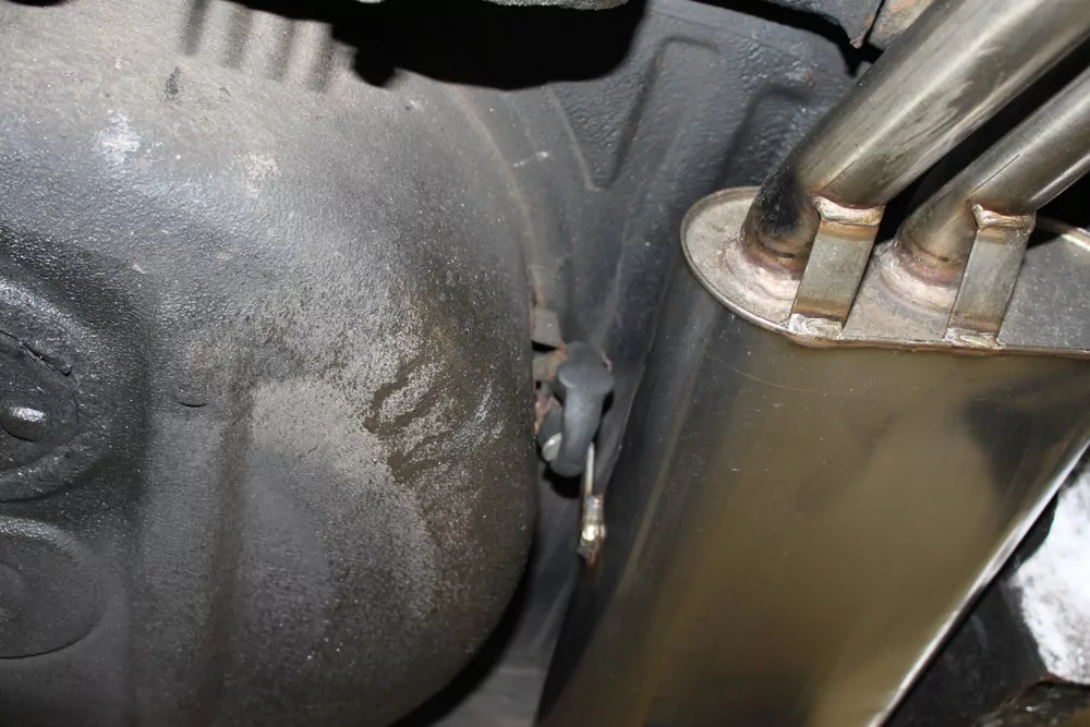 BMW E30 320i/ 325i Facelift  Endschalldämpfer - 2x76 Typ 10