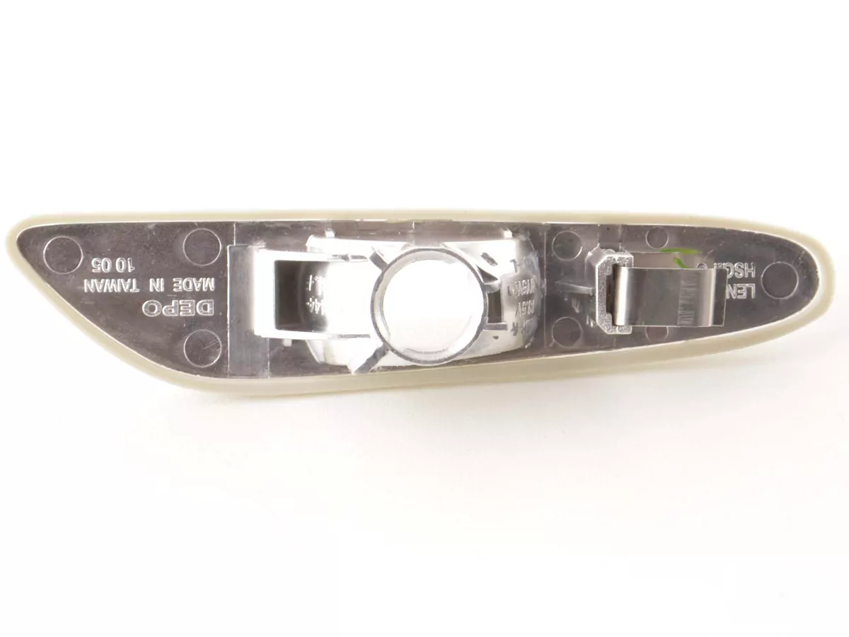Verschleißteile Seitenblinker links BMW 1er E81/E82/E87/E88 Bj. 04-, chrom