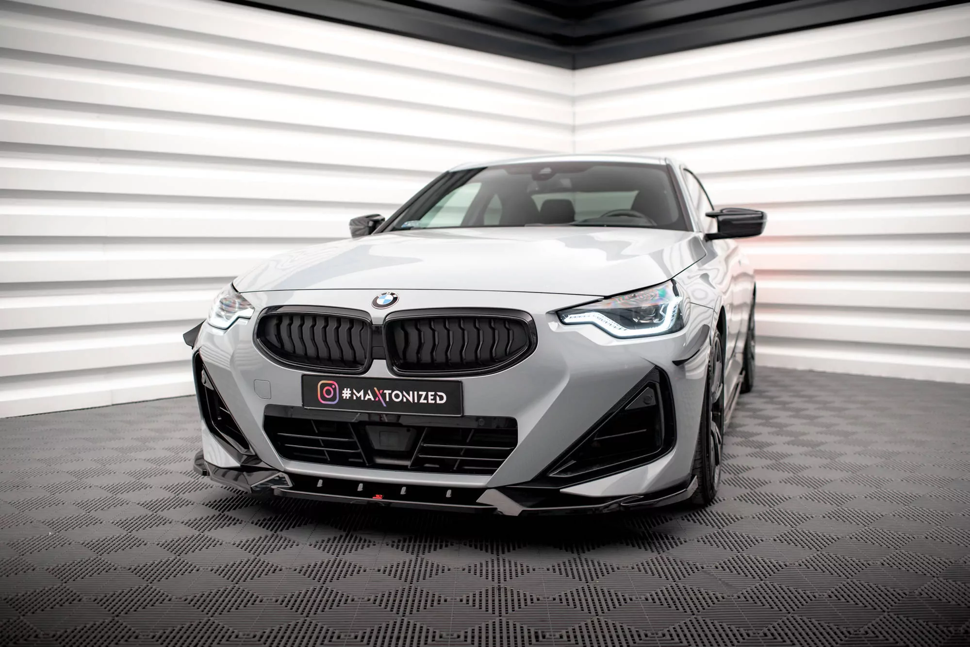 Front Ansatz V.2 Für BMW 2 Coupe M-Paket / M240i G42 Schwarz Hochglanz