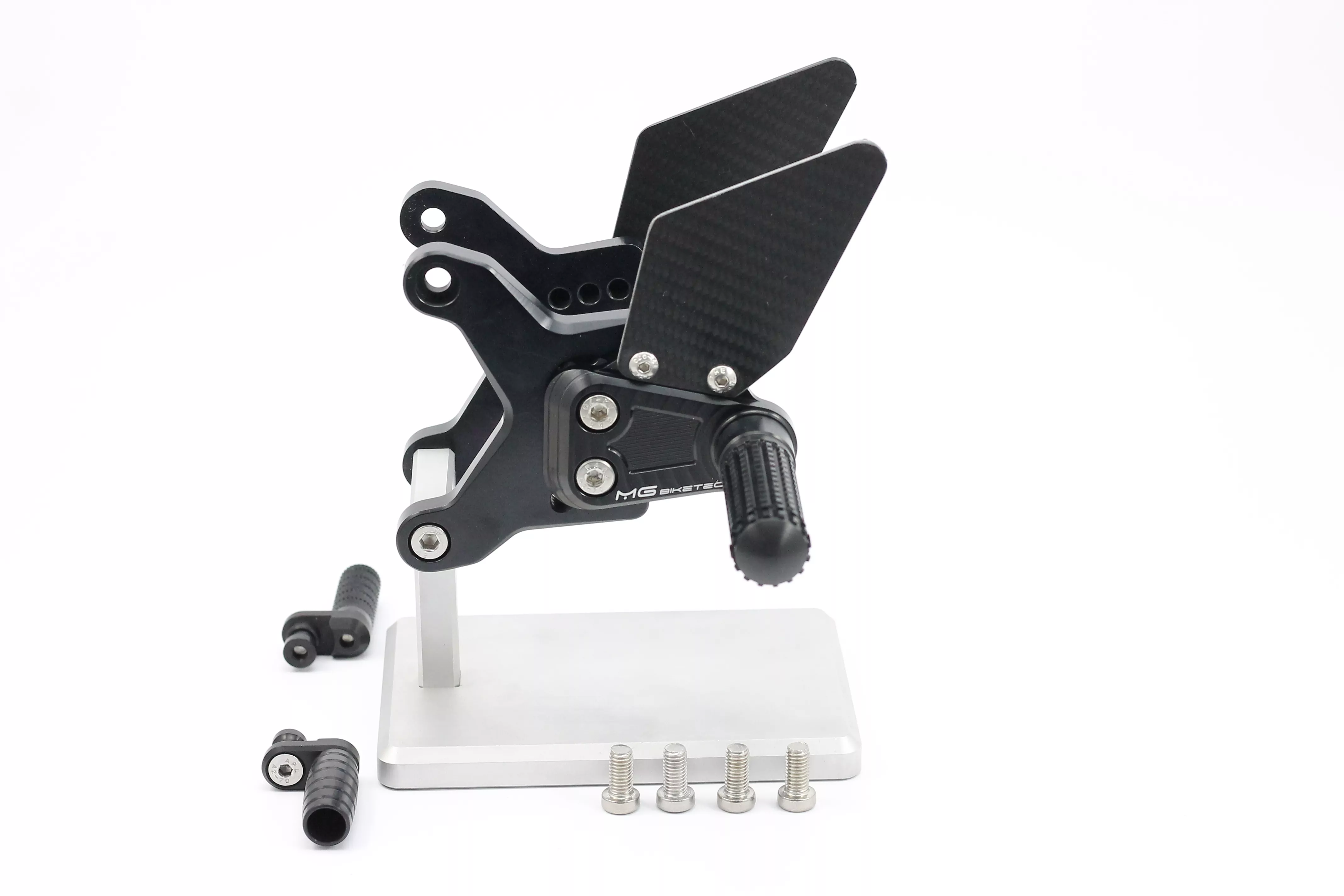 MG Biketec Sportfussrastenanlage / Rastenanlage / Fußrastenanlage mit ABE, gültig in D - A - CH für MV Agusta F4 1000 RR ab 2011