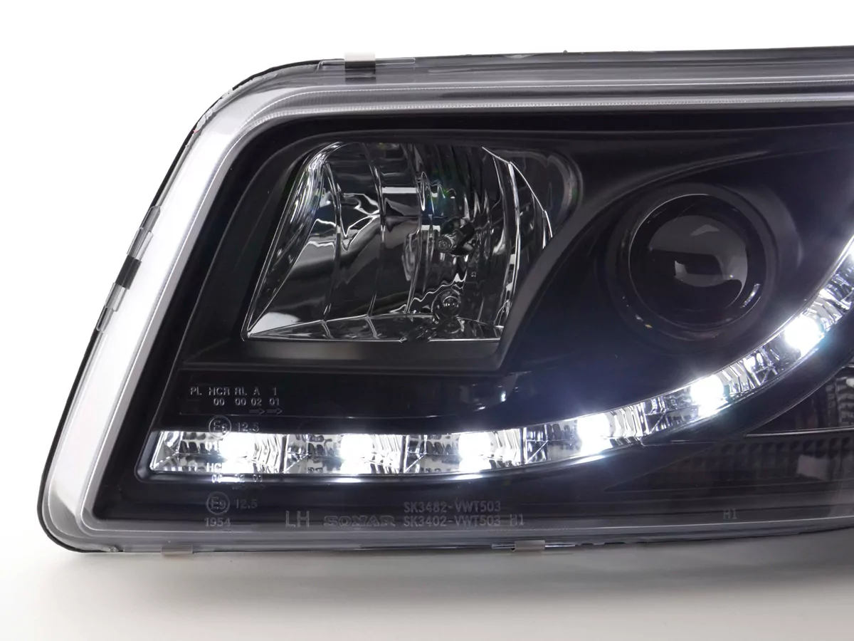 Scheinwerfer Set Daylight LED TFL-Optik VW Bus Typ T5 Bj. 03-09 schwarz