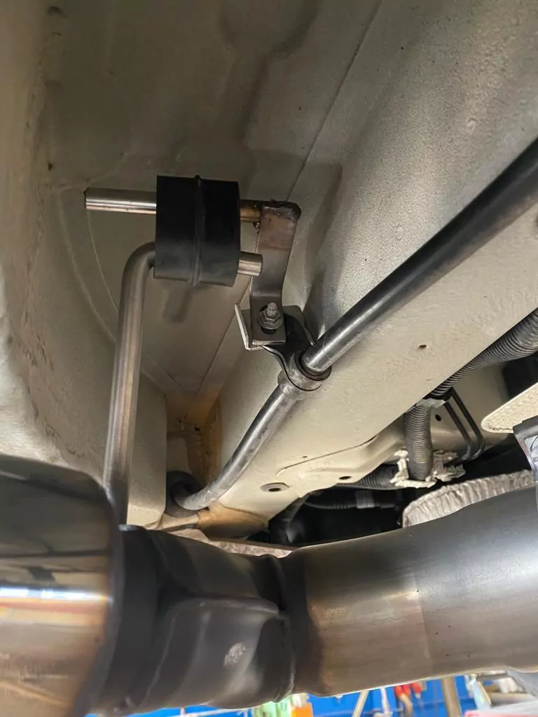 Fiat Ducato Wohnmobil  Endrohr Ausgang zur Fahrerseite - 2x115x85 Typ 38