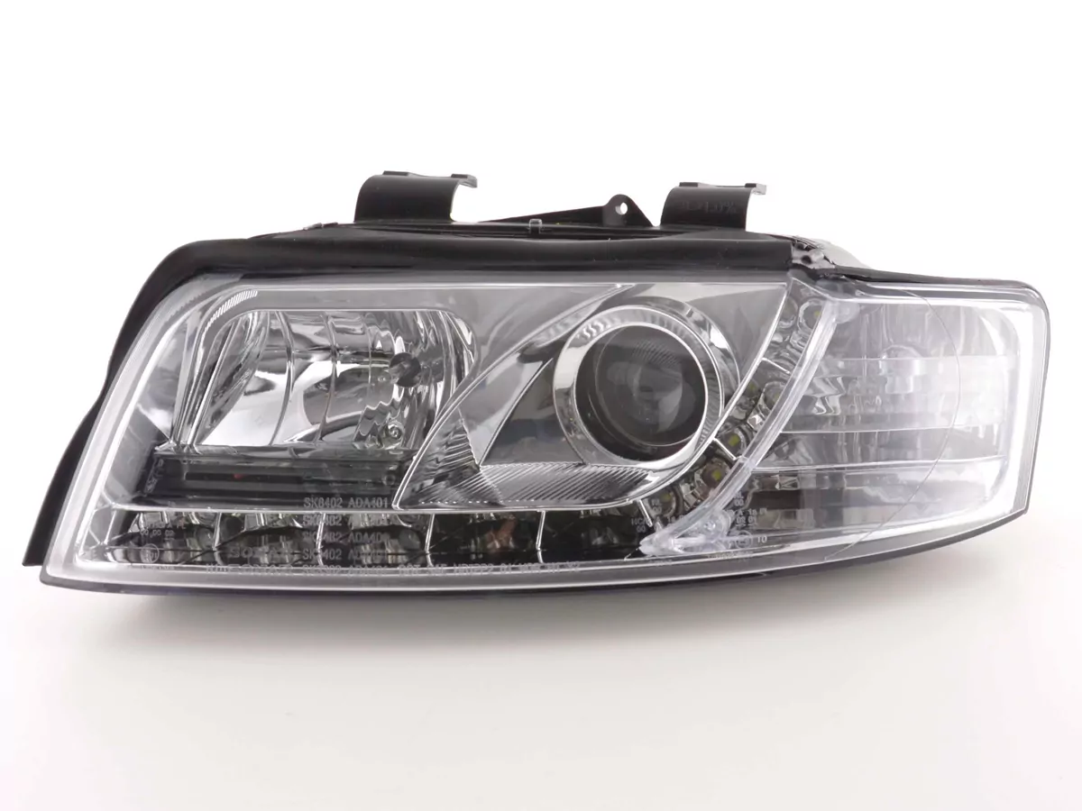 Scheinwerfer Daylight Audi A4 Typ 8E Bj. 01-04 chrom