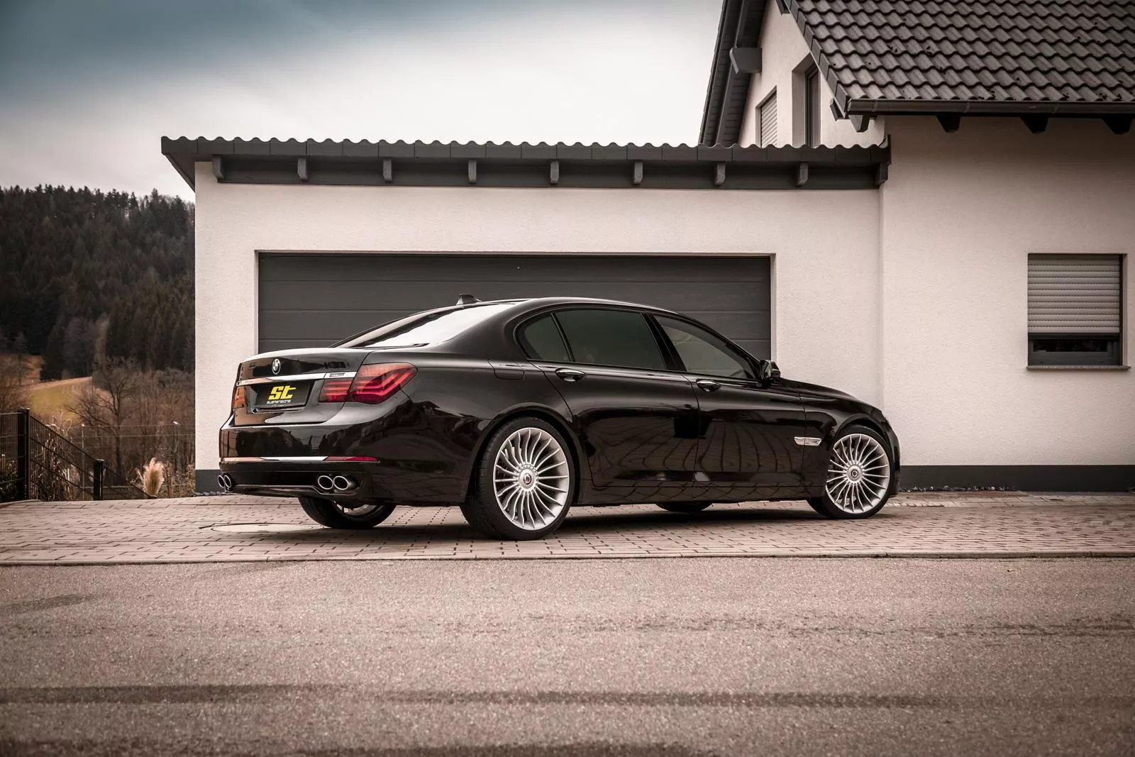 ST Gewindefahrwerk ST XA  (mit Härteverstellung) BMW 7er (F01, F02, F03, F04) 701, 7L, HY 02/2008-12/2015