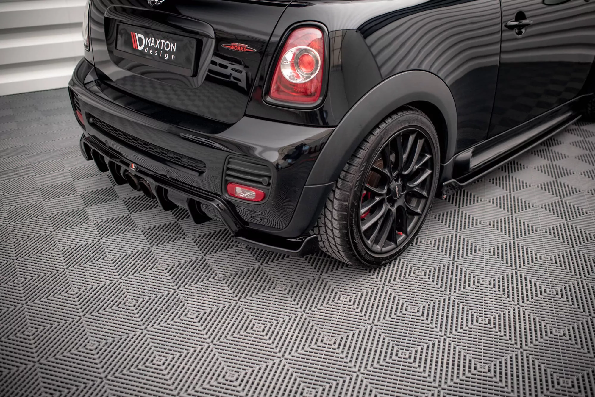 Heck Ansatz Flaps Diffusor V.3 Für Mini Cooper John Cooper Works R56 Schwarz Hochglanz