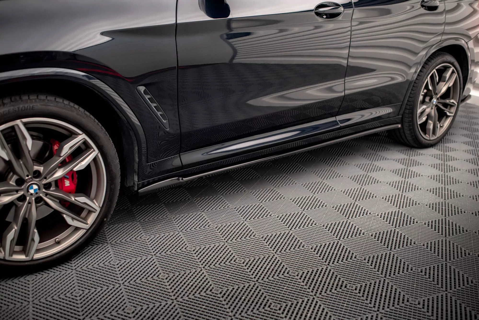 Seitenschweller Ansatz Für V.2 Für  BMW X3 M40d / M40i / M-Paket G01  Schwarz Hochglanz