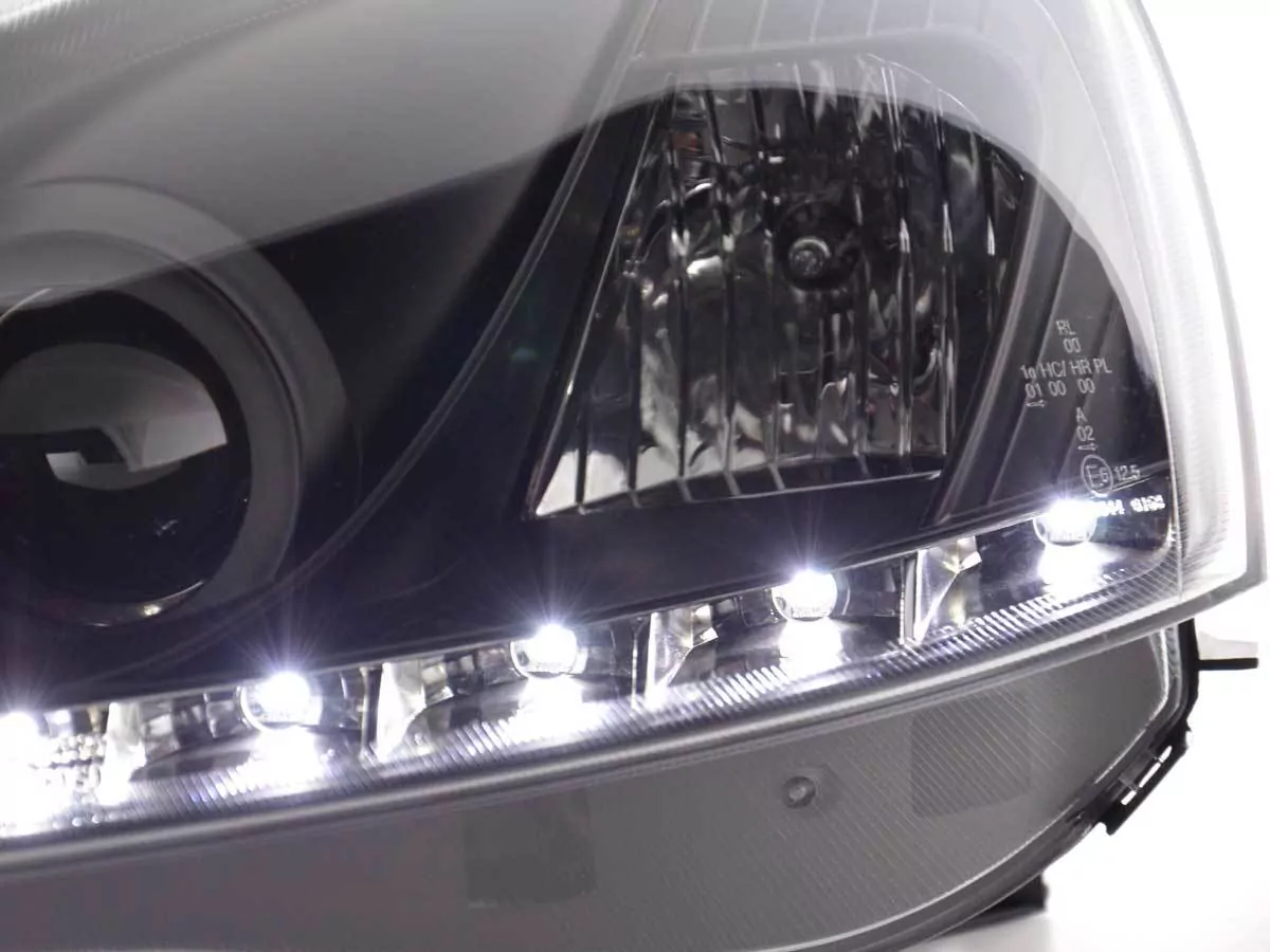 Scheinwerfer Set Daylight LED TFL-Optik Opel Corsa C Bj. 01-06 schwarz