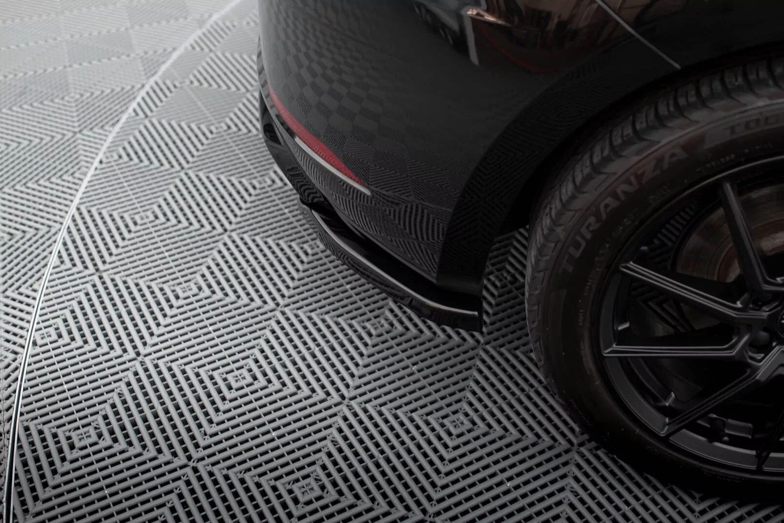 Heck Ansatz Flaps Diffusor V.2 Für Seat Leon Hatchback Mk3 Facelift Schwarz Hochglanz