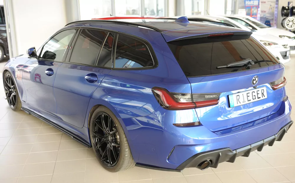 Rieger Heckeinsatz (für Fzg. mit AHK) matt schwarz für BMW 3er G21  (G3K) Touring 03.19-06.22 (bis Facelift)