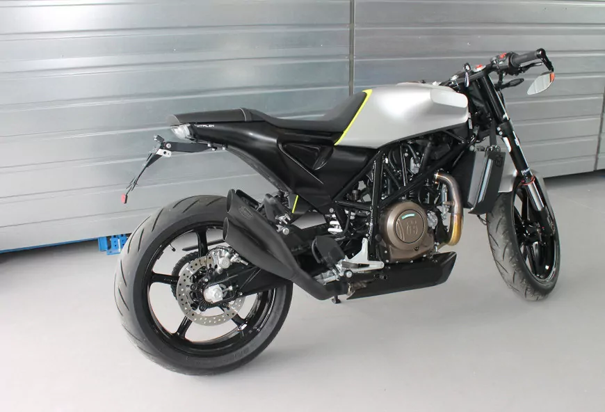 Kurzes Heck - Kennzeichenträger - Kennzeichenhalter für Husqvarna 701 Svartpilen ab 2018