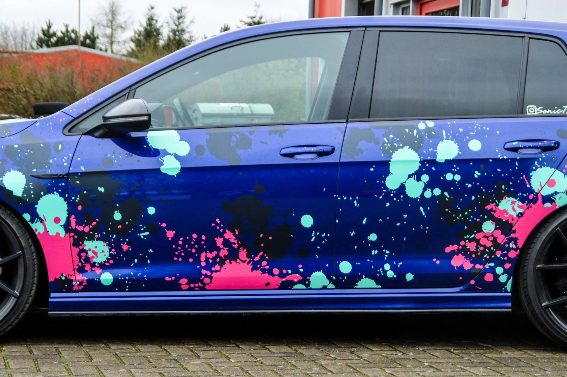 Seitenschweller im Cup Look für VW Golf 7R + R-Line