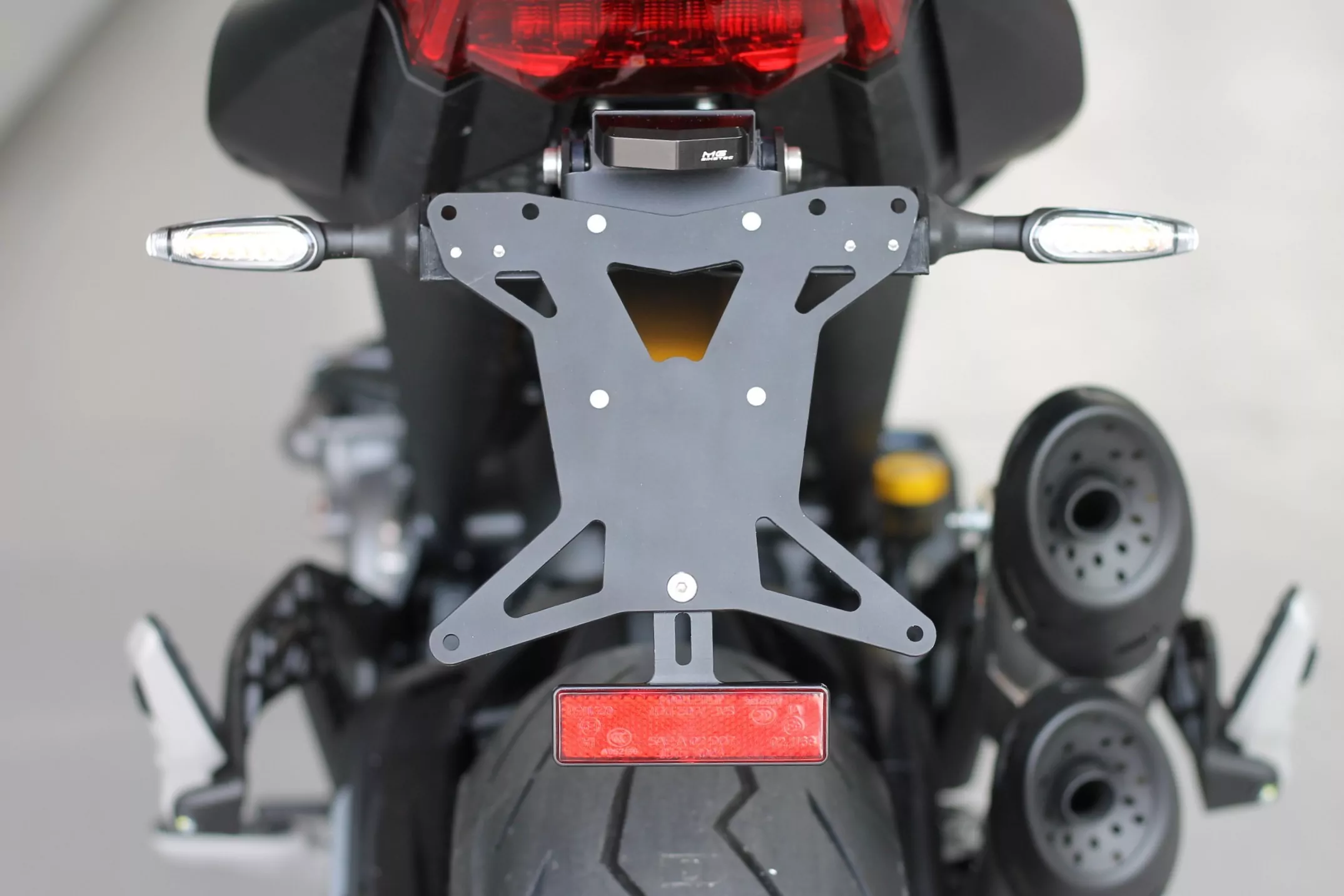 MG Biketec Kennzeichenhalter für Ducati Monster / Monster+ 937 (950) ab 2021