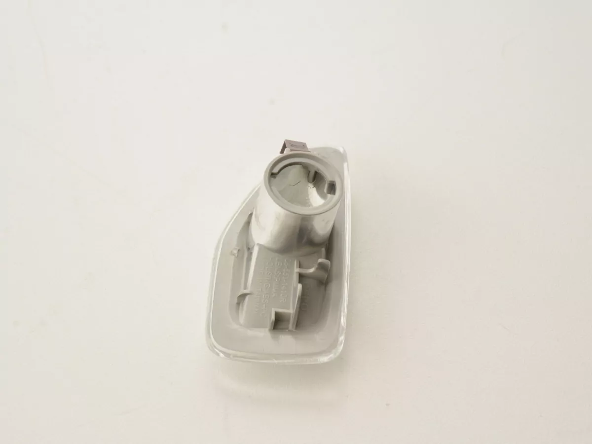 Verschleißteile Seitenblinker rechts Dacia Logan / Sandero