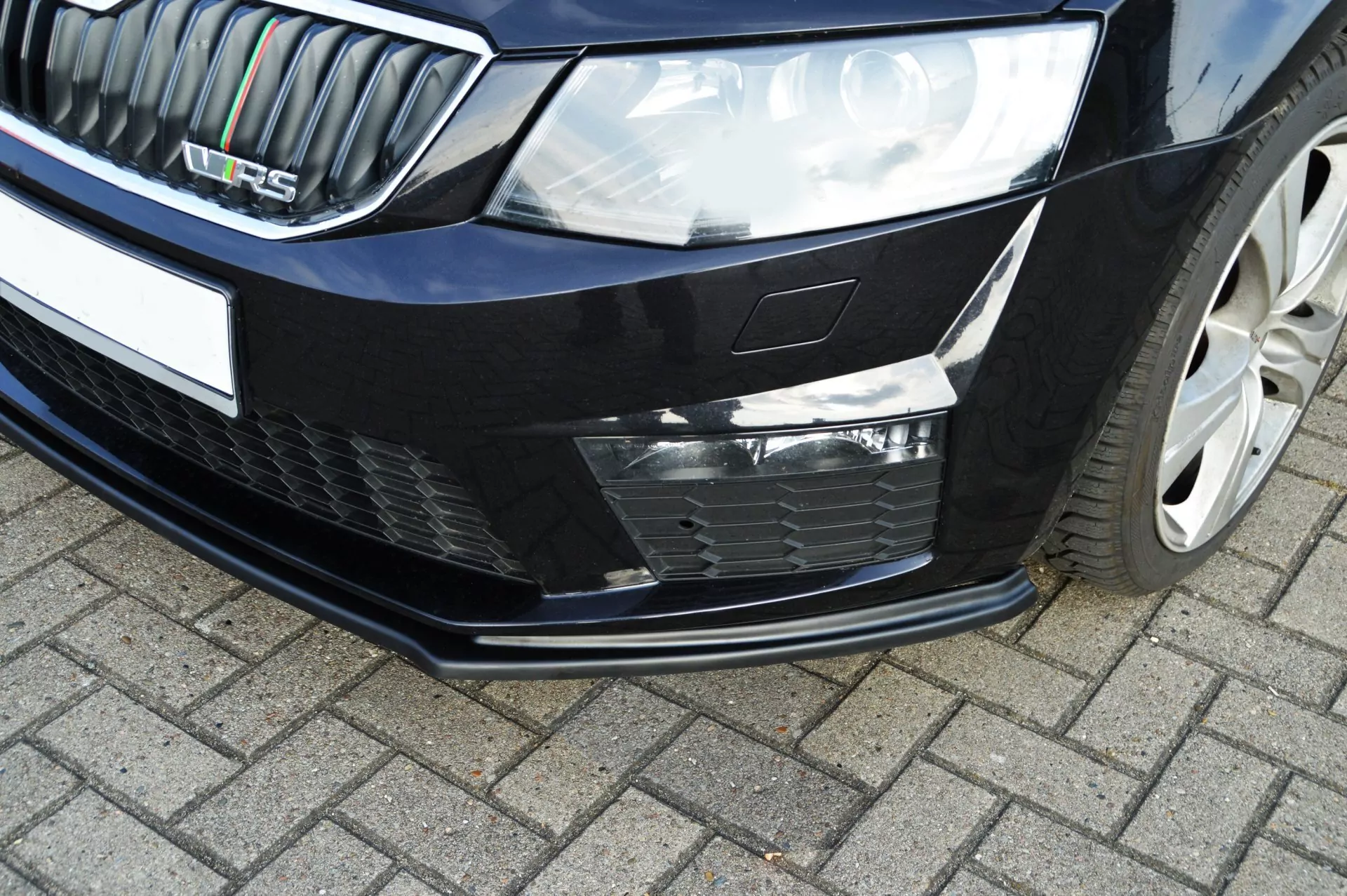 Cup Frontspoilerlippe für Skoda Octavia RS 5E