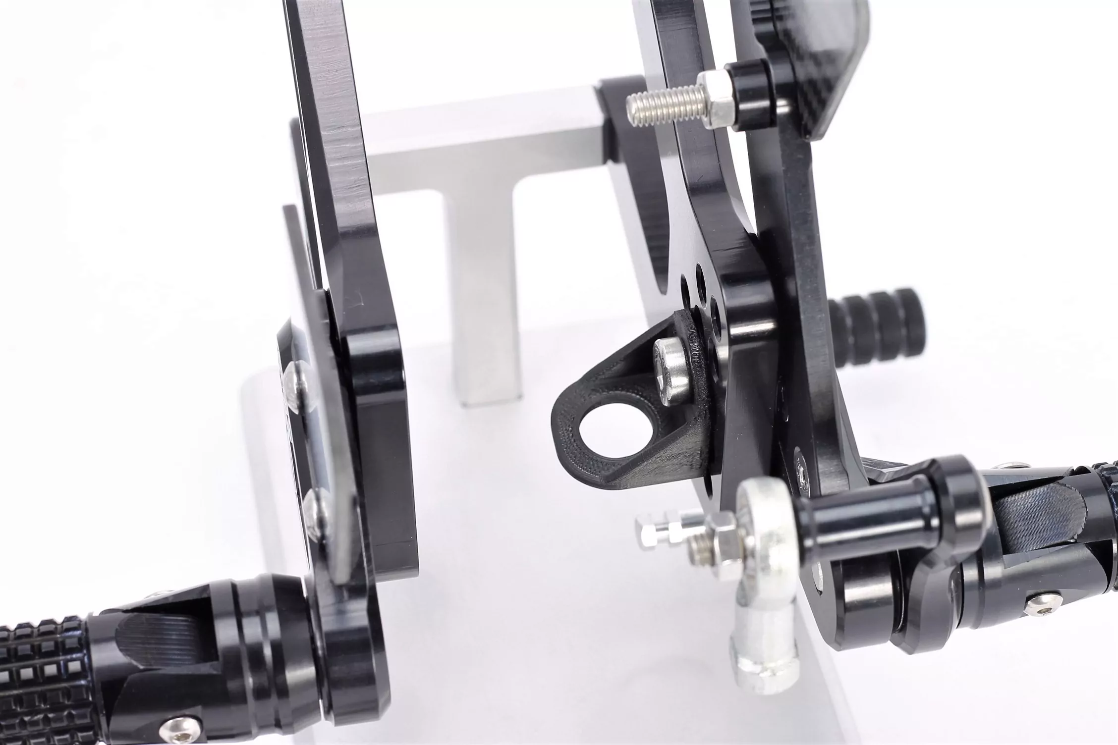 MG Biketec Sportfussrastenanlage / Rastenanlage / Fussrastenanlage mit ABE, gültig in D - A - CH für Honda CBR 1000 RR-R Fireblade SP ab 2020