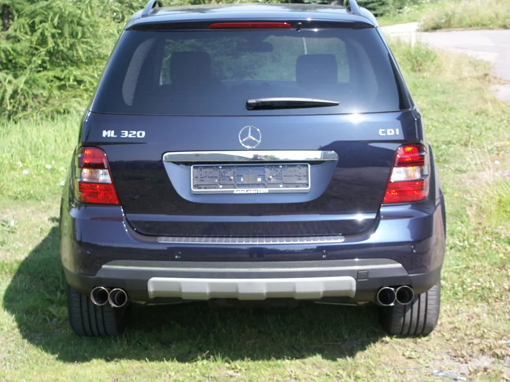 Mercedes M-Klasse Typ W164  Endschalldämpfer rechts/links - 2x76 Typ 10 rechts/links