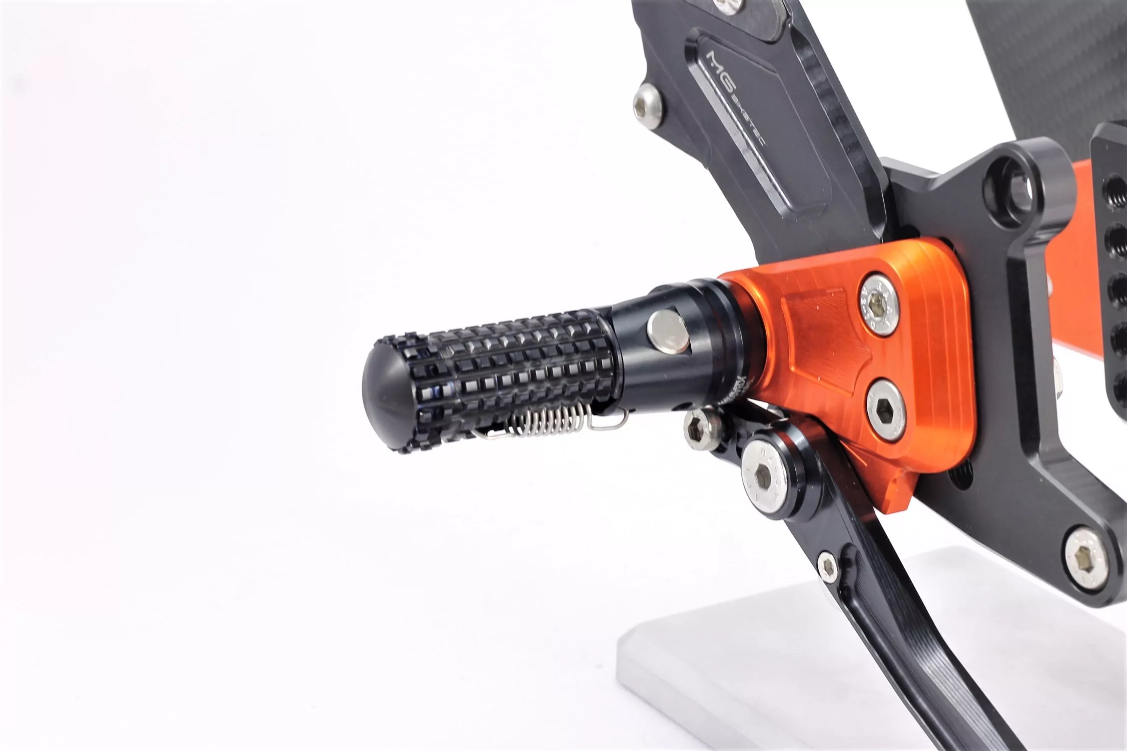 MG Biketec Sportfussrastenanlage / Rastenanlage / Fussrastenanlage mit ABE, gültig in D - A - CH für KTM 1290 Super Duke GT ab 2016-2020