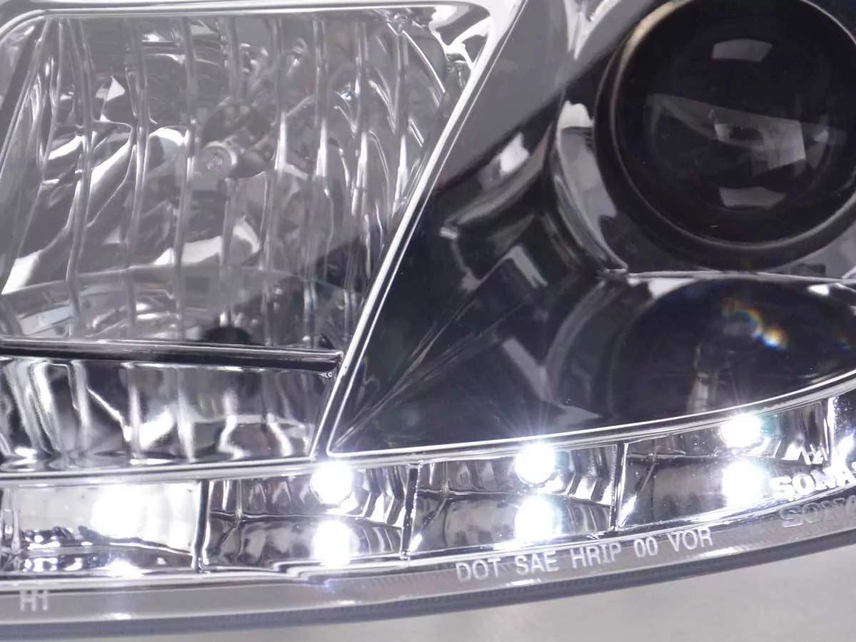 Scheinwerfer Set Daylight LED TFL-Optik Ford Focus 3/4/5-trg. Bj. 98-01 chrom