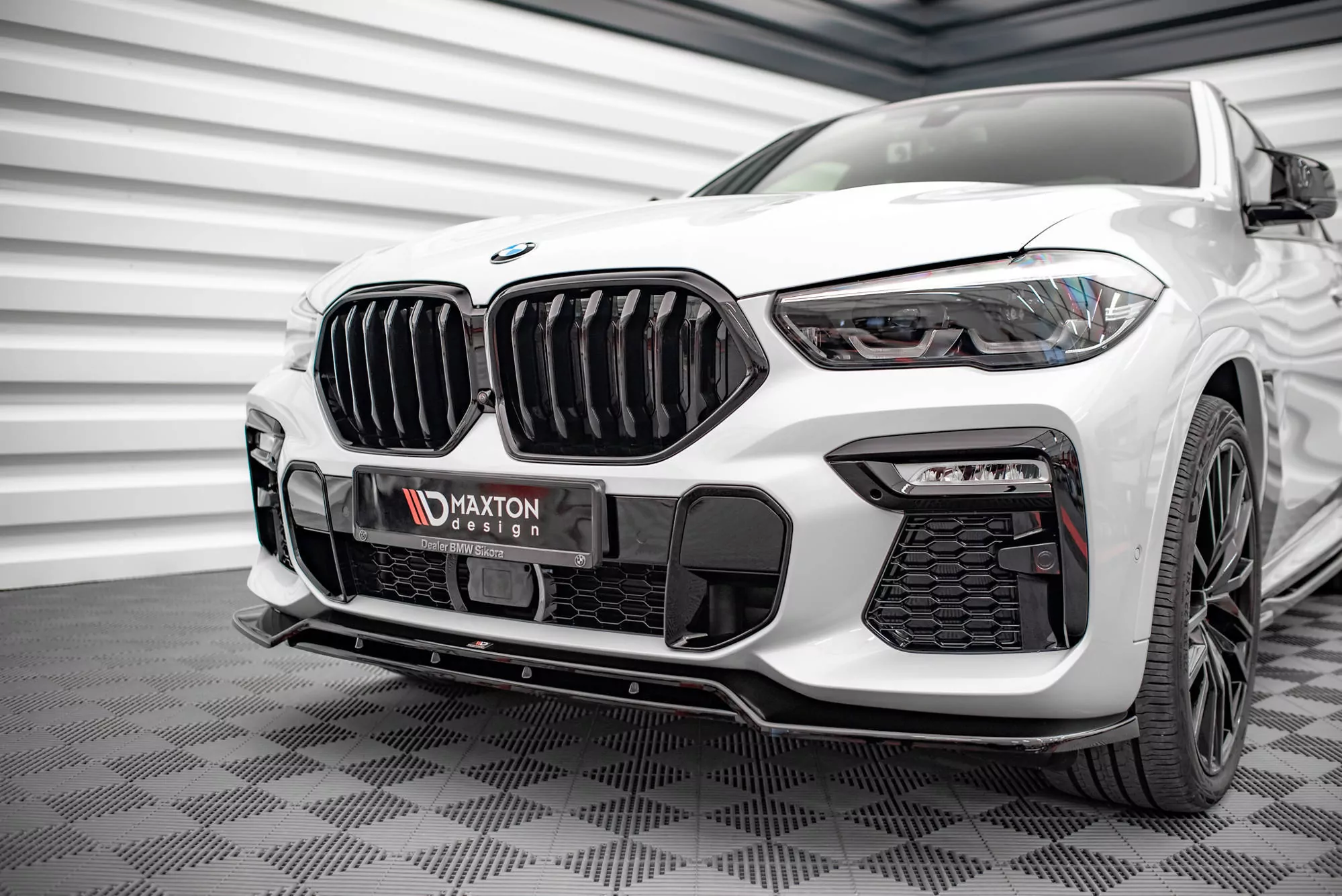 Front Ansatz V.2 Für BMW X6 M-Paket G06 Schwarz Hochglanz