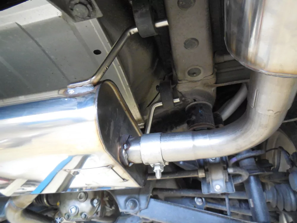 Subaru Impreza GP 4x4 Endschalldämpfer quer Ausgang rechts/links - 1x100 Typ 27 rechts/links