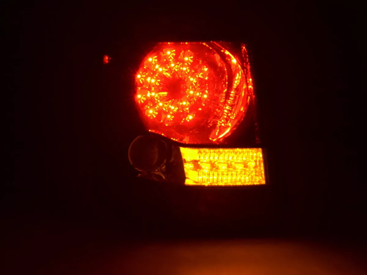 LED Rückleuchten Set Land Rover Range Rover Sport Bj. 06-10 rot/schwarz