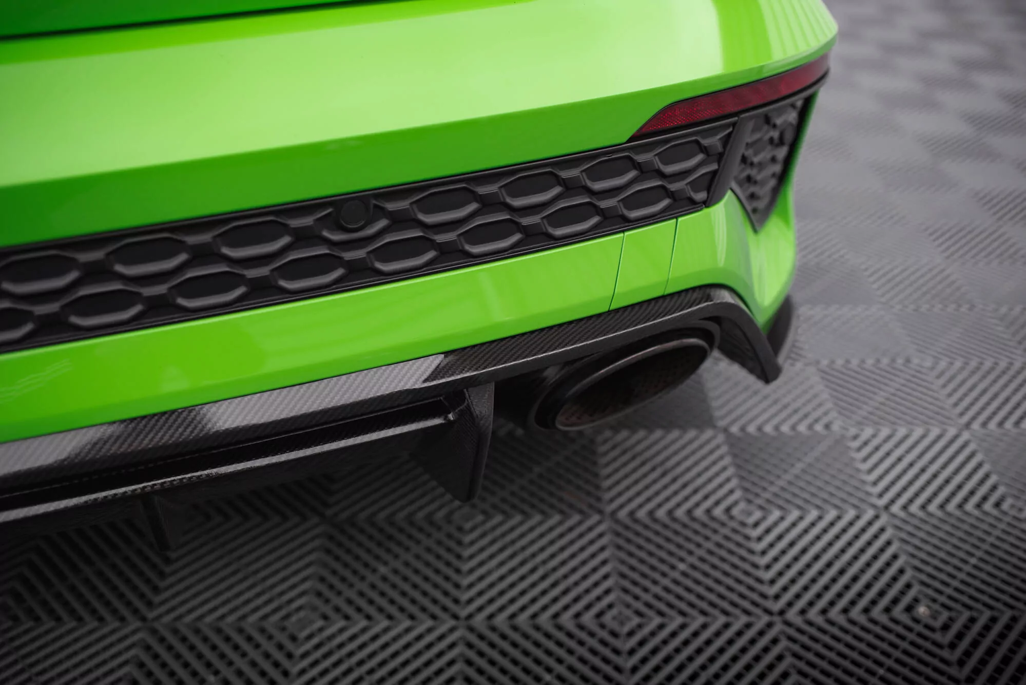 Carbon Fiber Diffusor Heck Ansatz Für Audi RS3 Limousine 8Y