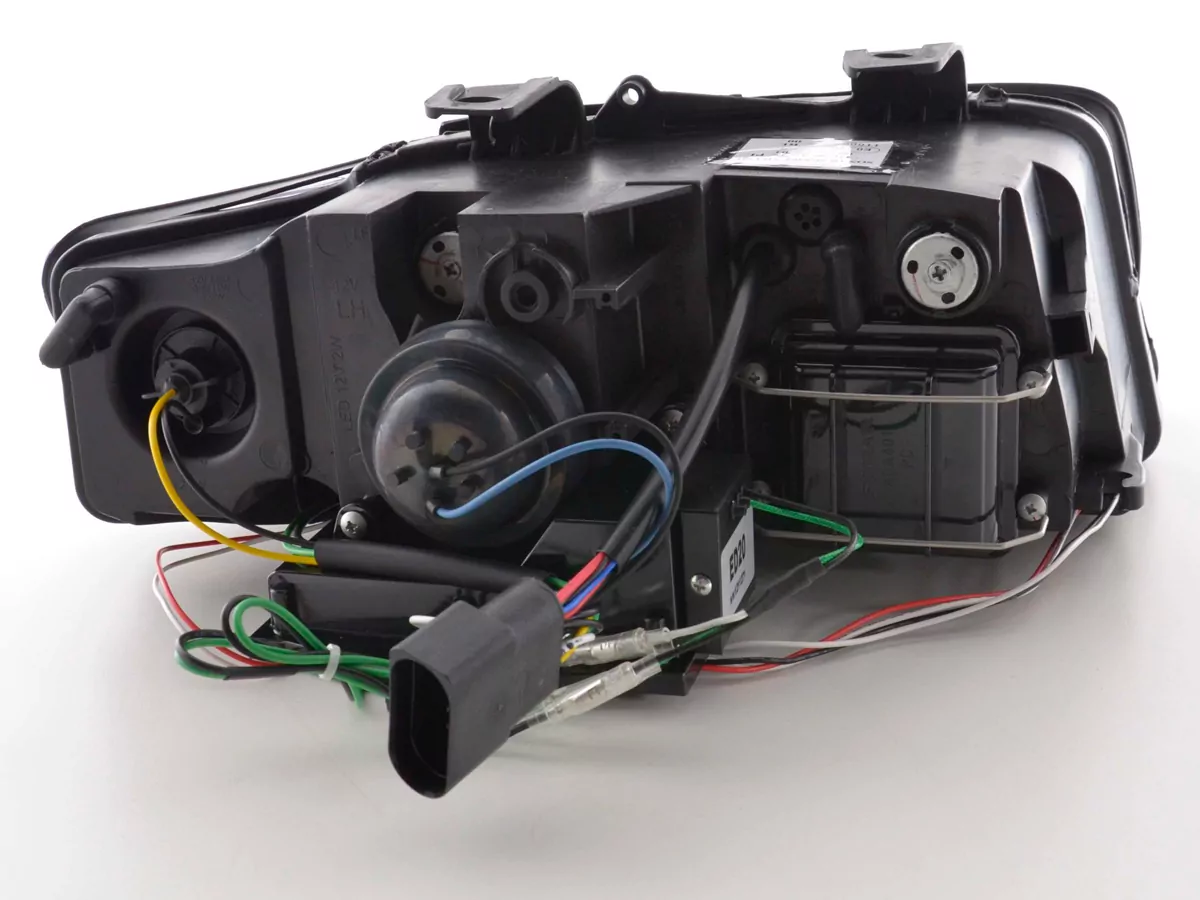 Scheinwerfer Set Daylight LED TFL-Optik Audi A4 Typ 8E Bj. 01-04 chrom